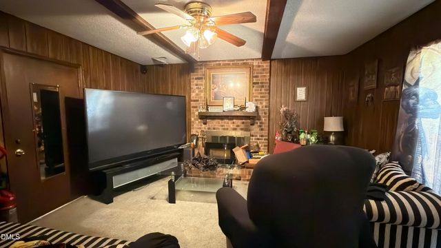 568 Glensford Drive, Fayetteville, NC 28314