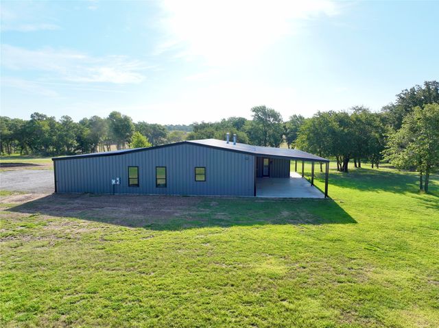 1313 Sanger Drive, Springtown, TX 76082