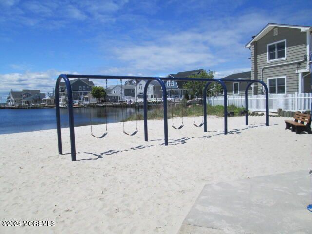 26 Malibu Road, Lavallette, NJ 08735