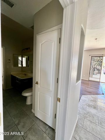 3658 N BARRON --, Mesa, AZ 85207