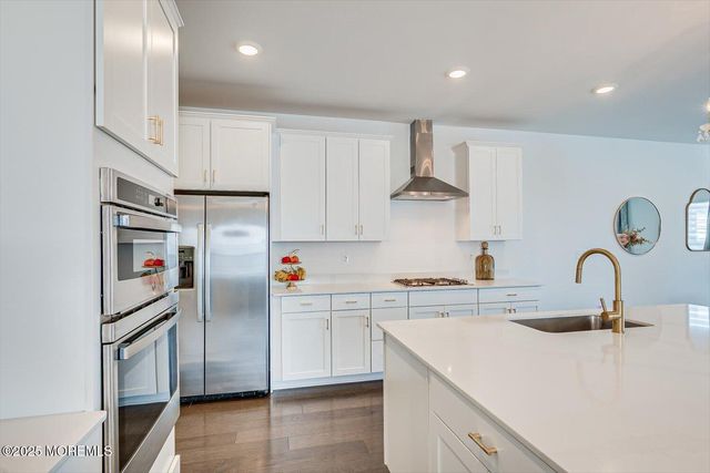 1001 Navigator Avenue, Marlboro, NJ 07746