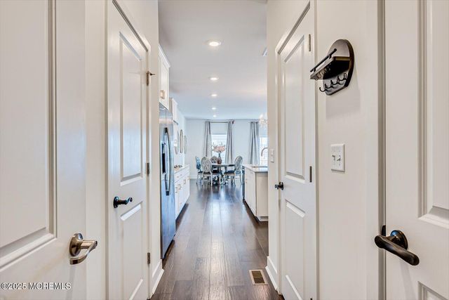 1001 Navigator Avenue, Marlboro, NJ 07746