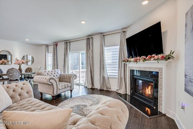 1001 Navigator Avenue, Marlboro, NJ 07746