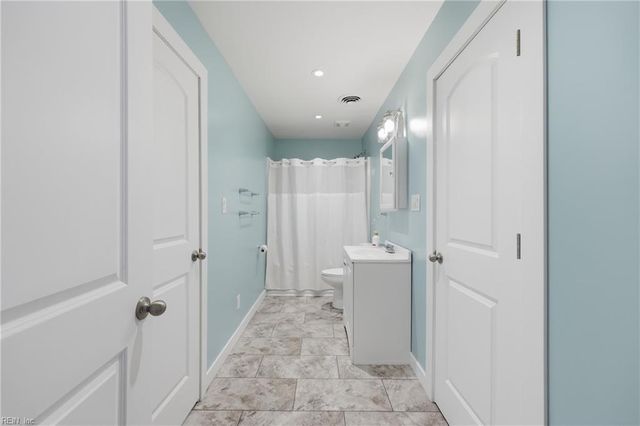 204 E McGinnis CIR, Norfolk, VA 23502