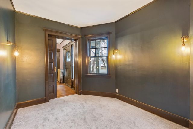 405 S 8TH Street, Council Bluffs, IA 51501