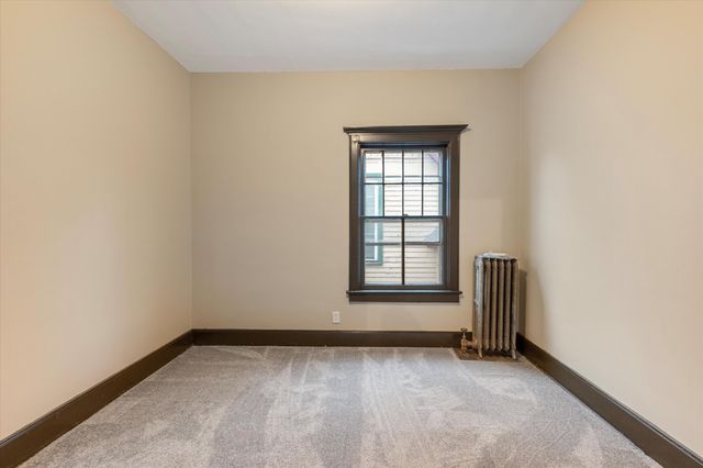 405 S 8TH Street, Council Bluffs, IA 51501