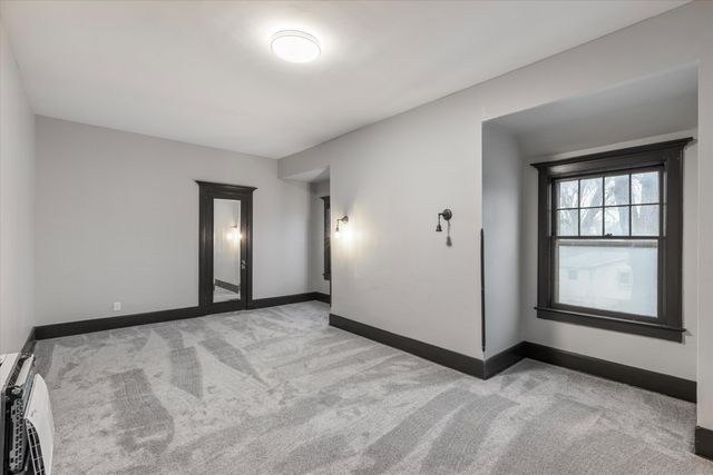 405 S 8TH Street, Council Bluffs, IA 51501