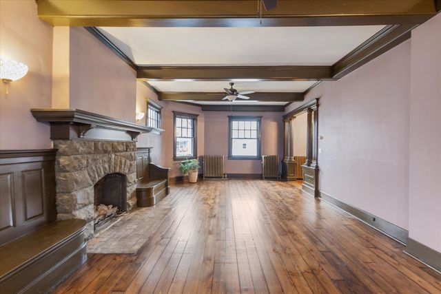 405 S 8TH Street, Council Bluffs, IA 51501