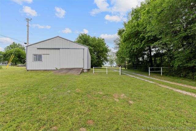 31932 State Hwy 51, Wagoner, OK 74467