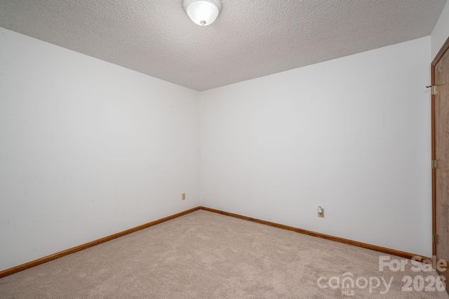 480 S Ingleside Farm Road, Iron Station, NC 28080