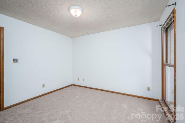 480 S Ingleside Farm Road, Iron Station, NC 28080