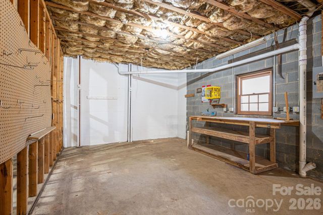 480 S Ingleside Farm Road, Iron Station, NC 28080