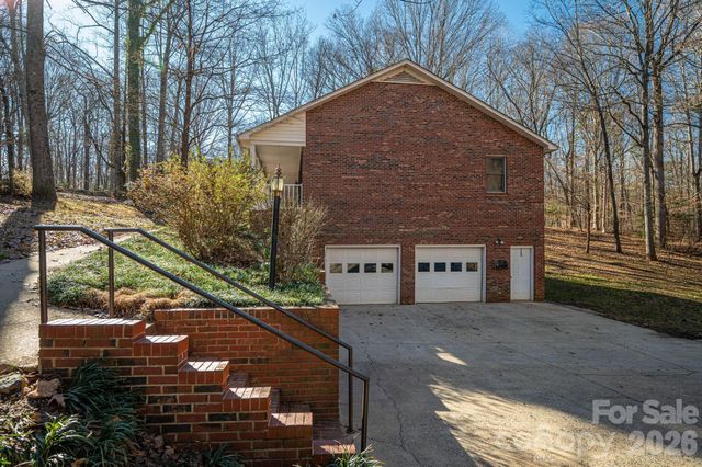 480 S Ingleside Farm Road, Iron Station, NC 28080