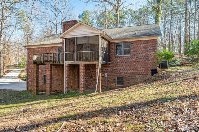 480 S Ingleside Farm Road, Iron Station, NC 28080