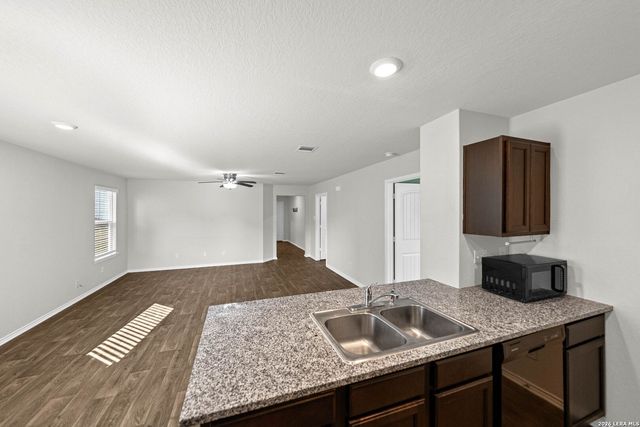 3232 Onion, San Antonio, TX 78245