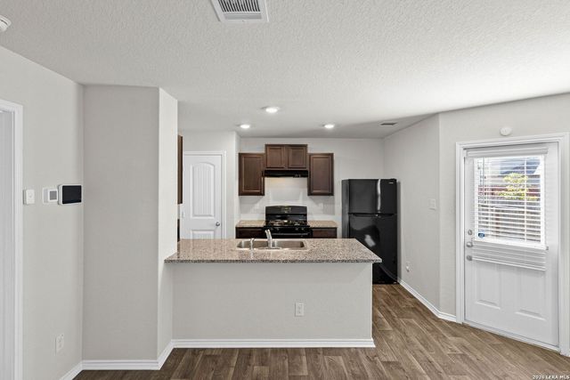 3232 Onion, San Antonio, TX 78245