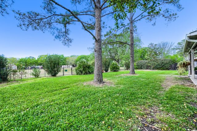 3202 Bentgrass Drive, Katy, TX 77450