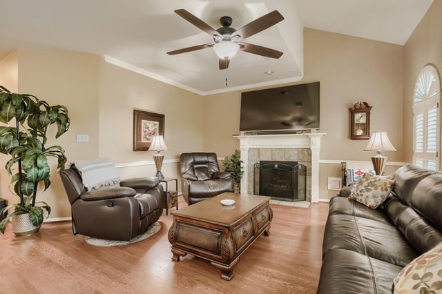 3202 Bentgrass Drive, Katy, TX 77450