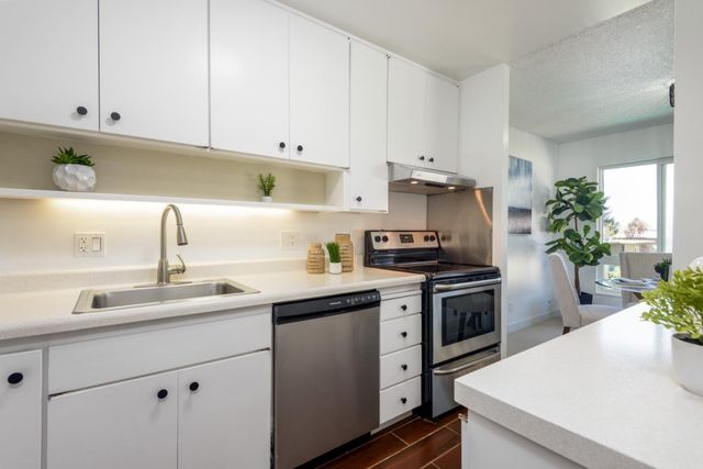 800 N Delaware Street 310, San Mateo, CA 94401