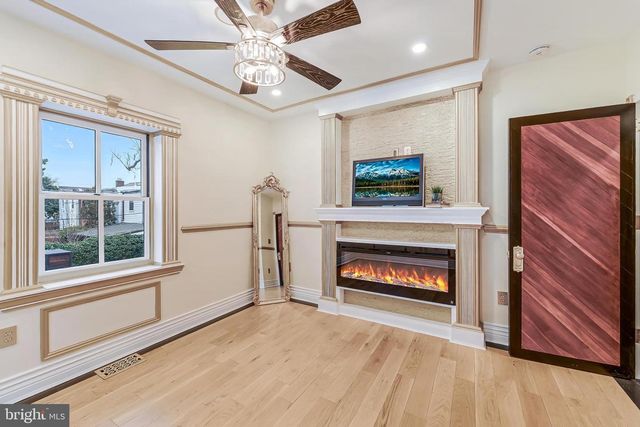 810 PRINCE ST, Alexandria, VA 22314