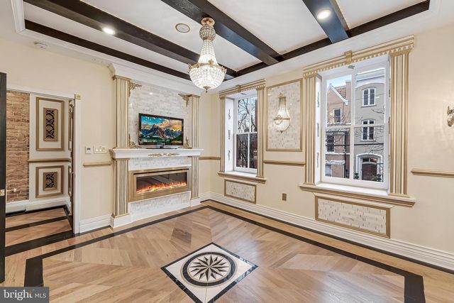 810 PRINCE ST, Alexandria, VA 22314