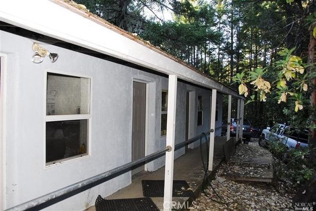 8555 Cave Creek Road, Redwood Valley, CA 95470