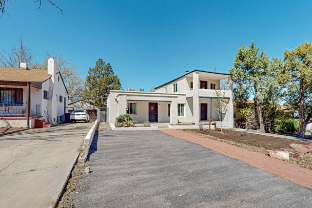 211 Amherst Drive SE, Albuquerque, NM 87106