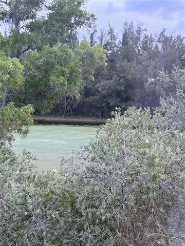 1000 SW 125th Avenue 402N, Pembroke Pines, FL 33027