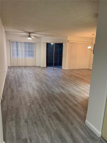 1000 SW 125th Avenue 402N, Pembroke Pines, FL 33027