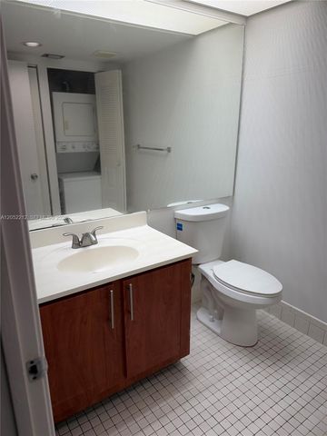 1000 SW 125th Avenue 402N, Pembroke Pines, FL 33027