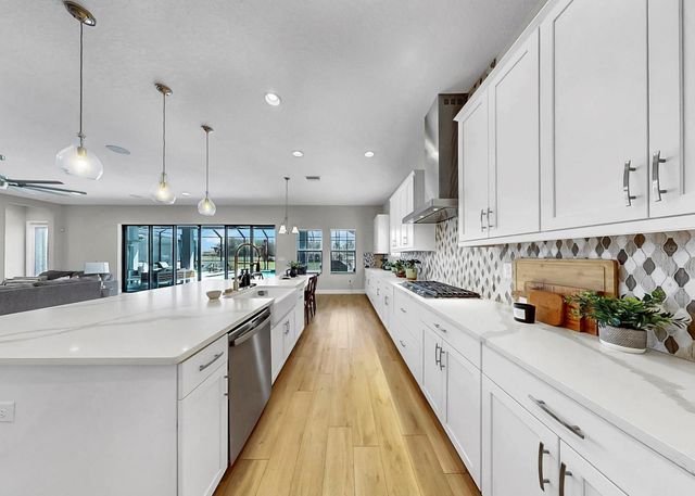 14261 SWISS BRIDGE DRIVE, Riverview, FL 33579