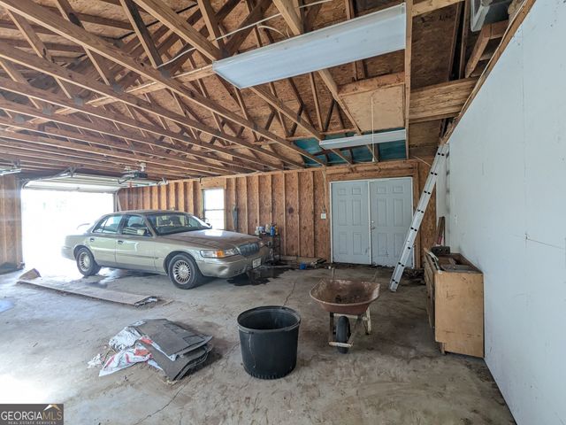 189 E Camp Street, Moreland, GA 30259