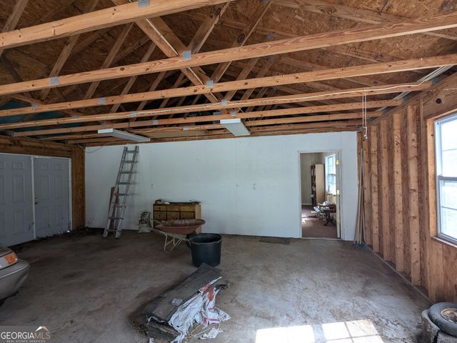 189 E Camp Street, Moreland, GA 30259