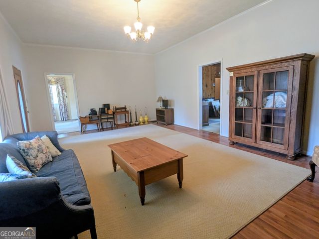 189 E Camp Street, Moreland, GA 30259