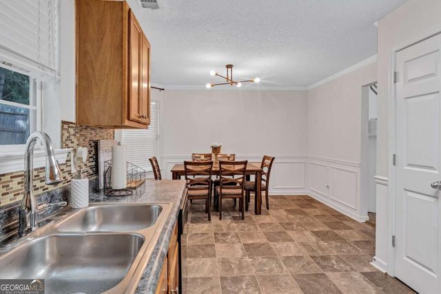 306 Bonnes Drive, Austell, GA 30168