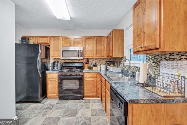 306 Bonnes Drive, Austell, GA 30168