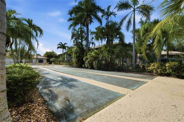 5510 Lakeside Drive 108, Margate, FL 33063