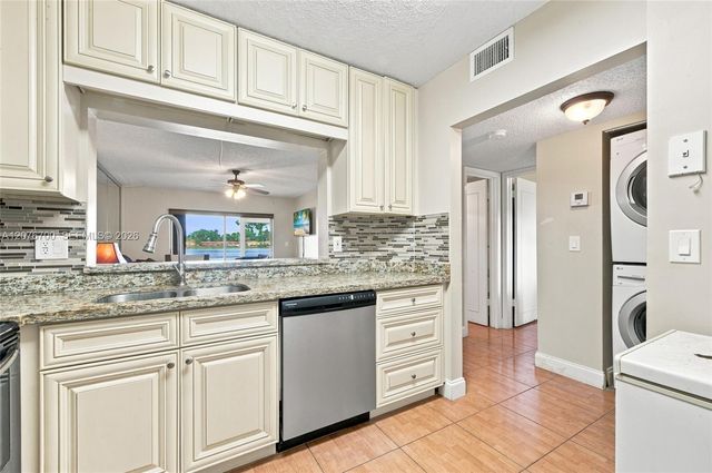 5510 Lakeside Drive 108, Margate, FL 33063