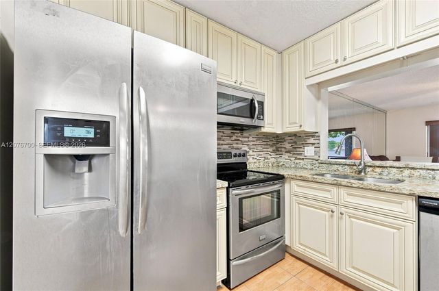 5510 Lakeside Drive 108, Margate, FL 33063