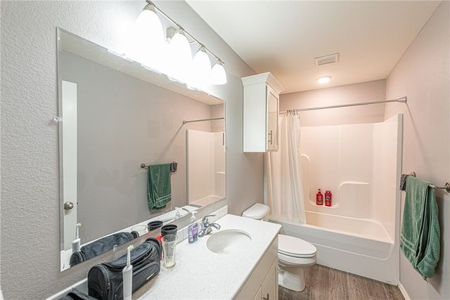 4103 & 4105 W Santa Maria Lane, Fayetteville, AR 72704