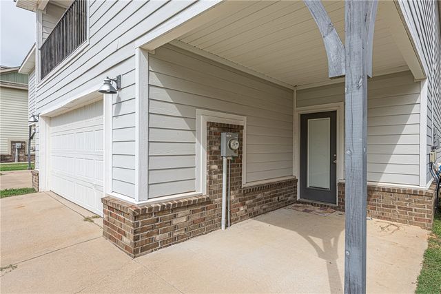 4103 & 4105 W Santa Maria Lane, Fayetteville, AR 72704