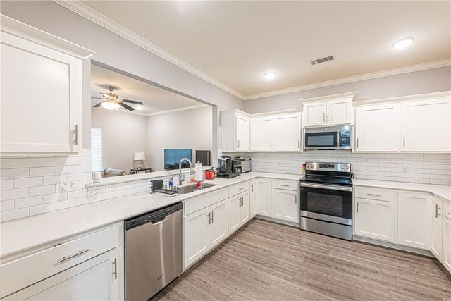 4103 & 4105 W Santa Maria Lane, Fayetteville, AR 72704