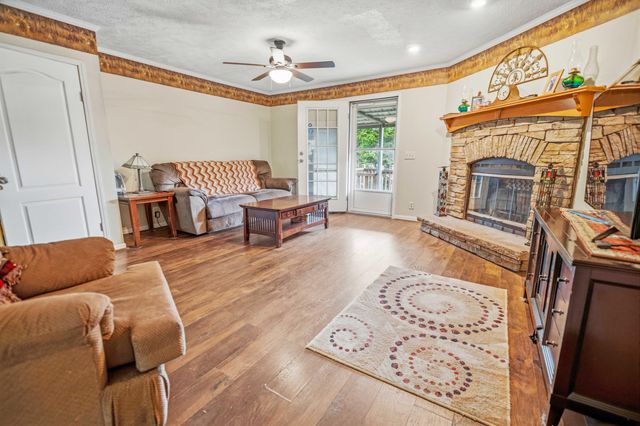 80 William Court, Nancy, KY 42544