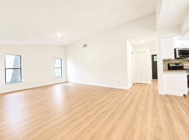 324 RINGWOOD CIRCLE, Winter Springs, FL 32708