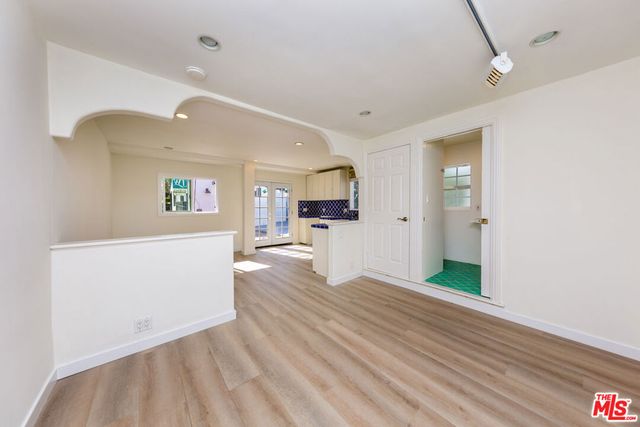 6431 Maryland Drive, Los Angeles, CA 90048