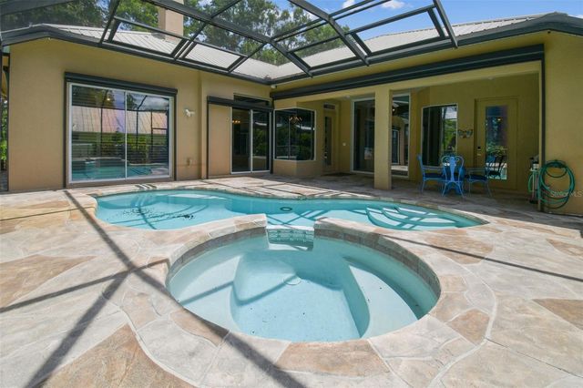 17906 LORETTA LANE, Lutz, FL 33548