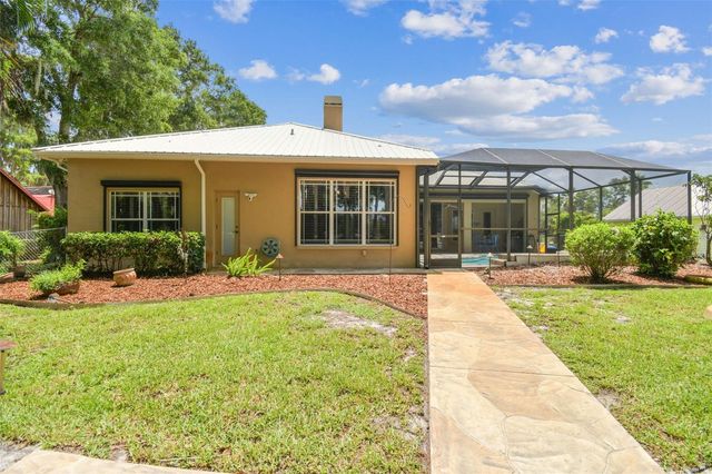 17906 LORETTA LANE, Lutz, FL 33548