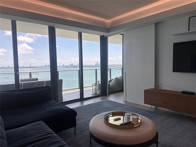 3131 NE 7th Ave 1905, Miami, FL 33137