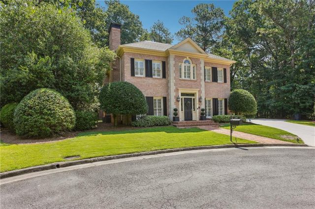 4405 Paces Battle NW, Atlanta, GA 30327