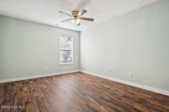 120 Jenny Lane, Havelock, NC 28532